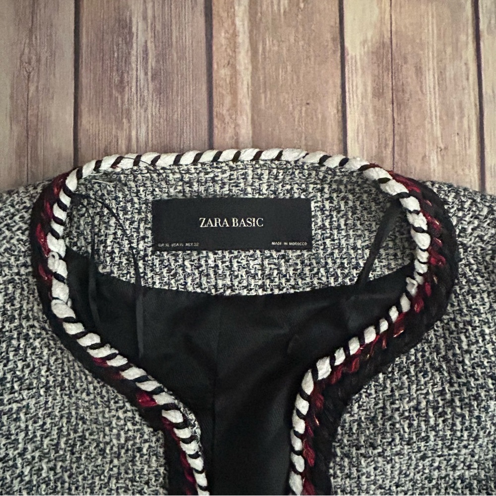 Zara Black and White Tweed Jacket | Size XL - Picture 4 of 9